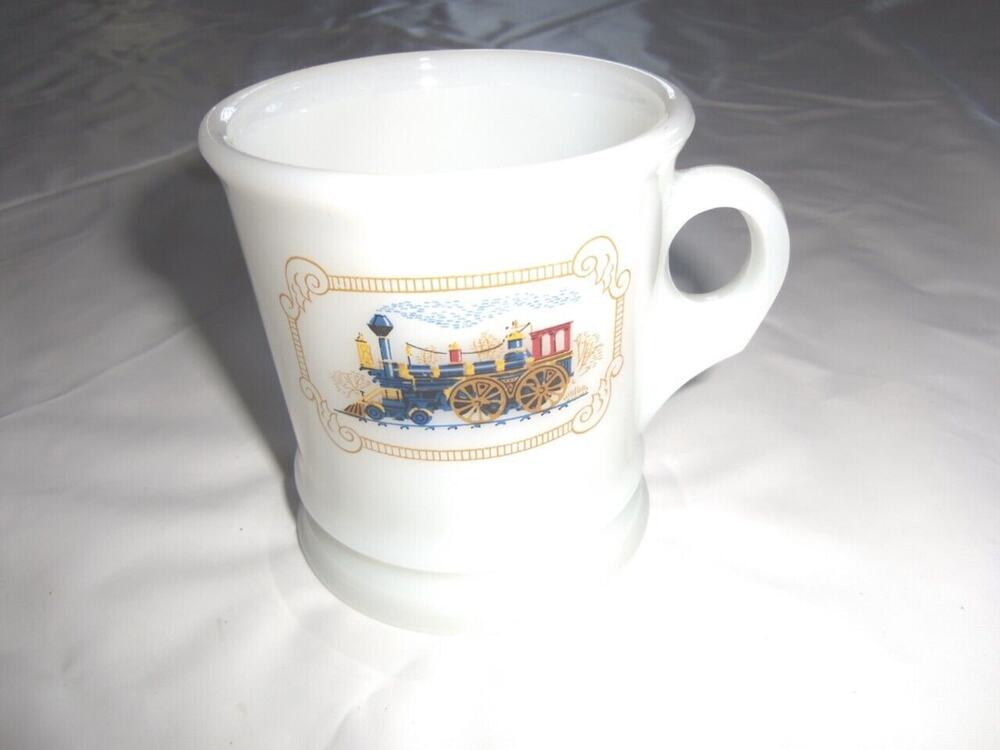 Avon Iron Horse Milk Glass Shaving Mug -041222